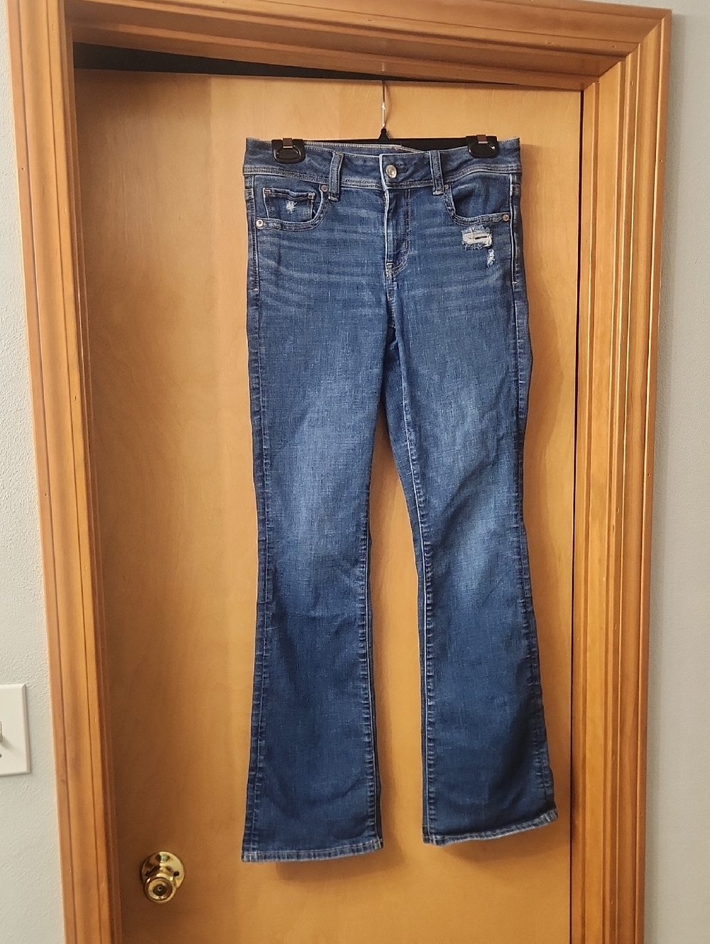 American Eagle Kick Boot Jeans Size 4 REGULAR